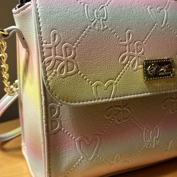 NWT Luv BETSEY JOHNSON Purse Crossbody Satchel Bag Addy Pastel LBADDY - Picture 4 of 16